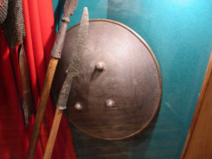 стальной персидский щит калкан