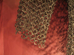 фрагмент кольчужного плетения - музей