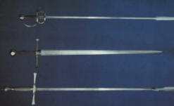 http://swordmaster.org/uploads/2011/euro-swords/schweinschwert_small.jpg