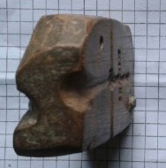 Каменная форма для отливки перстней и крестиков