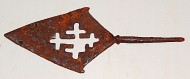 Прорезной наконечник с крестом
