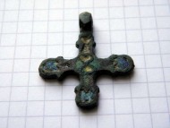 Крестик древнерусский c разноцветной эмалью