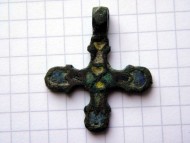 Крестик древнерусский c разноцветной эмалью