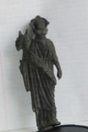 Древнеримская статуэтка, после полоскания в дистиллированной воде