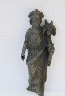 Древнеримская статуэтка, после полоскания в дистиллированной воде
