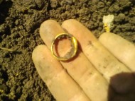 Находка золотого древнеримского кольца