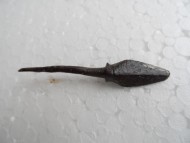 Бронебойный наконечник стрелы, ромбической формы, ромбический в сечении, с «юпочкой» черенка