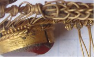 Древнегреческие золотые сережки с камнями