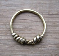 Золотое височное кольцо 1.95 гр.