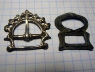 Древнерусская серебряная ременная пряжка и бонусом обычная бронзовая ременная пряжка
