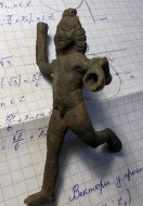 Древняя бронзовая статуэтка «Амур»