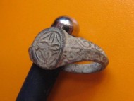 Орнаментированный средневековый перстень