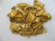 Древние золотые пластины с солярным орнаментом