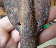 Листовидный наконечник копья с прорезями