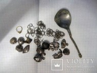 Не большой средневековый клад серебра и золотое кольцо