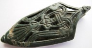 Древнерусский наконечник ножен с изображением птицы