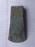 Топорик-тесло раннего-среднего бронзового века