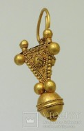 Большая золотая серьга, 7 век, византийская работа
