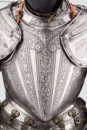 Миланский гравированный полудоспех, шлем Морион, конец 16 века