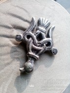 Серебряная рельефная украшеная чернью прорезная накладка «Тризуб» «Сокол Рарог»