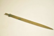 Древний бронзовый меч из чешского городка Рихнов