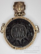 Панагия 16-17 век, серебро позолота дерево