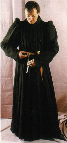 средневековый мужской костюм мантия