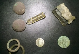 серебряный наконечник ремня конской сбруи 11-13 века, и прочие находки