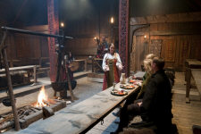 Пир у вождя викингов в музее Лофотр в Борге