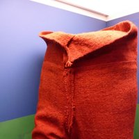 Малиновые штаны из экспозиции замка Готторф