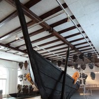 Корабль из Нмдама корма и рулевое весло
