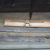 Ножны и деталь подвеса ножен