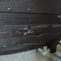 Обшивка Нидамского корабля, скрепленная заклепками