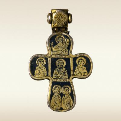 Крест-мощевик наперсный. 14 век