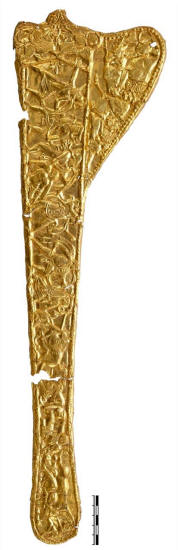 Золотая обкладка ножен скифского меча