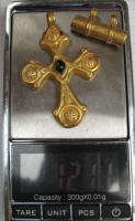 Византийский золотой крест с камнем, VII-VIII век.