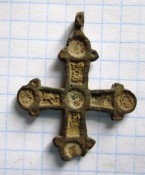 бронзовый крестик Киевской Руси