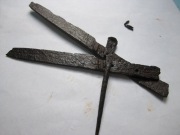 средневековое шило и 2 ножа