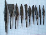 Железные черешковые наконечники стрел эпохи развитого средневековья