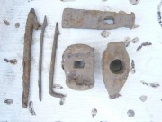 инструменты средневекового кузнеца и его продукция