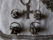 Колты з цепочкой,крестик з цепочкой, перстни, серебрянные находки 16-17