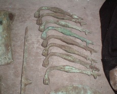 Клад бронзовых изделий культуры Ноуа XIV-XIII вв. до н.э.